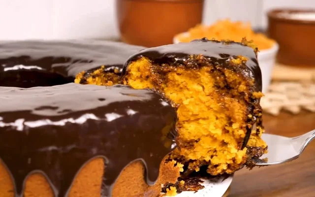 Bolo de cenora